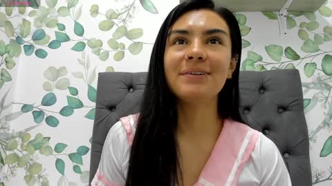 Atilana Diaz online show from 12-20-24, 02:05
