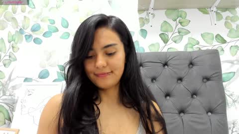 Atilana Diaz online show from 01-21-25, 05:51