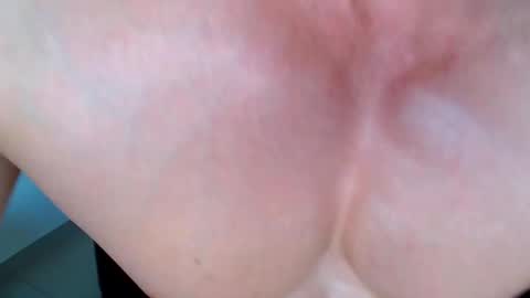 Snapshot of atleticomaduro chatting on 01-19-25, 09:23 Antonio online show from 01-19-25, 09:23