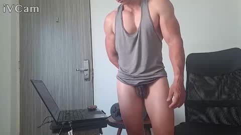 Snapshot of atleticomaduro chatting on 10-26-25, 08:15 Antonio online show from 10-26-25, 08:15