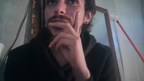 Snapshot of atmorin01 chatting on 02-05-25, 04:36 Atmarin199 aka Dre online show from 02-05-25, 04:36