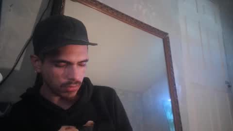 Snapshot of atmorin01 chatting on 02-22-25, 12:05 Atmarin199 aka Dre online show from 02-22-25, 12:05