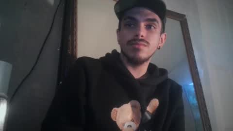 Snapshot of atmorin01 chatting on 03-08-25, 02:30 Atmarin199 aka Dre online show from 03-08-25, 02:30