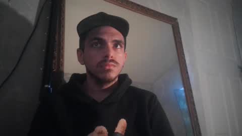 Snapshot of atmorin01 chatting on 03-09-25, 01:35 Atmarin199 aka Dre online show from 03-09-25, 01:35