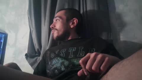 Snapshot of atmorin01 chatting on 10-20-25, 02:45 Atmarin199 aka Dre online show from 10-20-25, 02:45