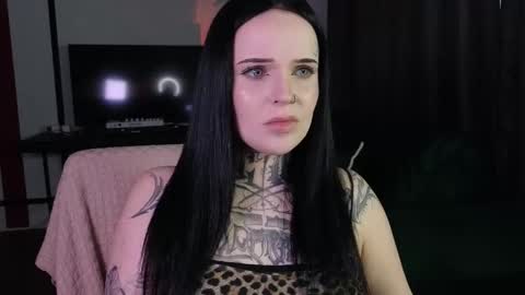 Snapshot of atomic_ketchup chatting on 12-03-25, 04:42 online every day between 10am-23pm online show from 12-03-25, 04:42