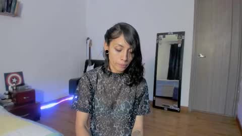 Snapshot of atomns41 chatting on 11-29-25, 02:25 Carolina online show from 11-29-25, 02:25