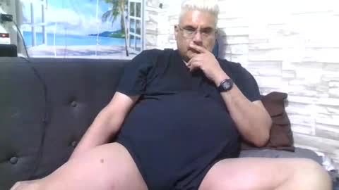 A online show from 11-15-25, 07:54