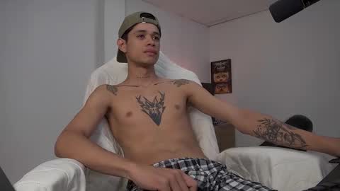 Atreus online show from 10-20-25, 09:26