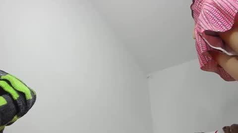 Snapshot of audrey_lawrence chatting on 12-03-24, 03:44 Audrey online show from 12-03-24, 03:44