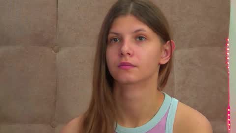 Snapshot of audreybarlow chatting on 10-18-25, 10:27 Audrey online show from 10-18-25, 10:27