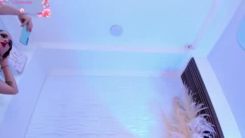 Snapshot of audreyhayworth chatting on 12-14-25, 11:59 Audrey Hayworth online show from 12-14-25, 11:59