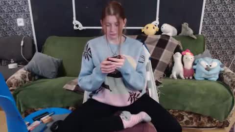 Snapshot of audrieplaza chatting on 10-13-25, 12:27 Verona nika online show from 10-13-25, 12:27