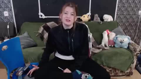 Snapshot of audrieplaza chatting on 10-19-25, 06:25 Verona nika online show from 10-19-25, 06:25