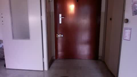 auguste061400 online show from 11-13-25, 09:19