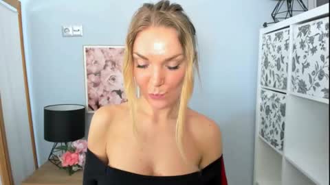 AulloraSensual online show from 02-24-25, 05:31