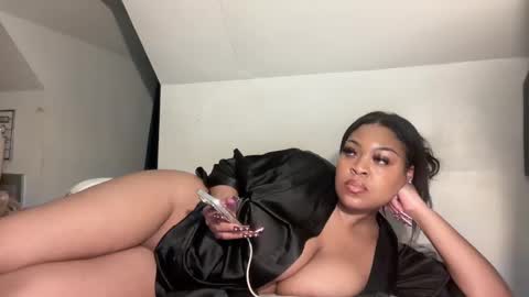 aunyxxx online show from 10-13-25, 06:02