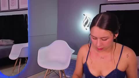 Snapshot of aura_verde chatting on 02-13-26, 03:13 aura verde online show from 02-13-26, 03:13