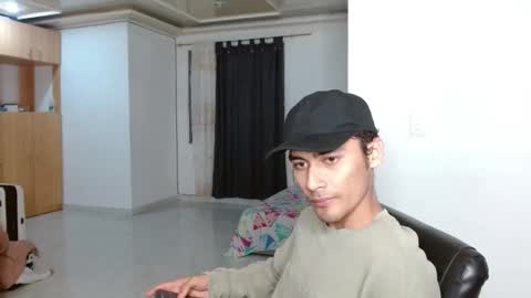 Aureliano online show from 11-28-25, 11:07