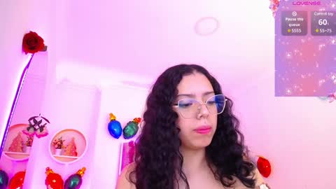 Snapshot of aurora_brown chatting on 12-30-24, 03:47 Aurora online show from 12-30-24, 03:47