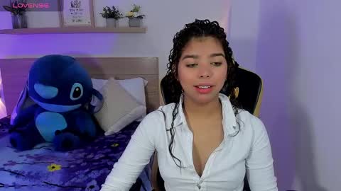 Snapshot of aurora_rodriguez chatting on 12-22-24, 12:49 aurora_rodriguez online show from 12-22-24, 12:49