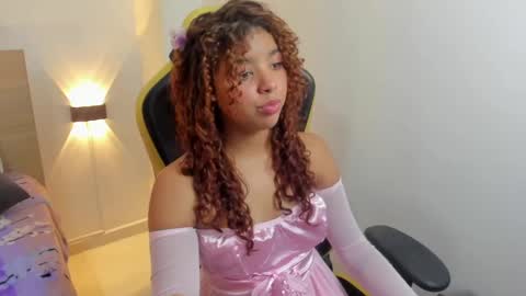 Snapshot of aurora_rodriguez chatting on 01-23-25, 03:22 aurora_rodriguez online show from 01-23-25, 03:22