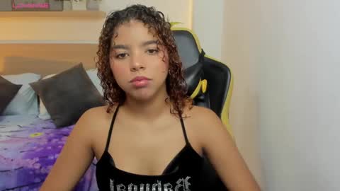 Snapshot of aurora_rodriguez chatting on 01-30-25, 12:06 aurora_rodriguez online show from 01-30-25, 12:06