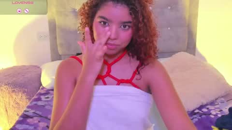 Snapshot of aurora_rodriguez chatting on 03-07-25, 05:29 aurora_rodriguez online show from 03-07-25, 05:29
