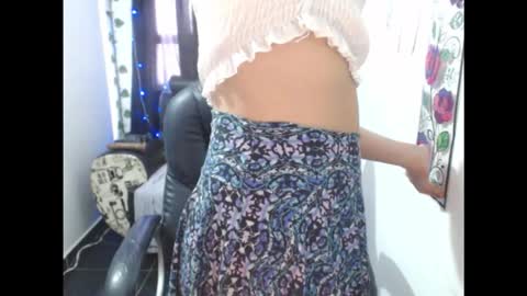 AURORA online show from 10-19-25, 05:13