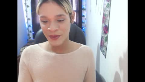 AURORA online show from 10-24-25, 07:10