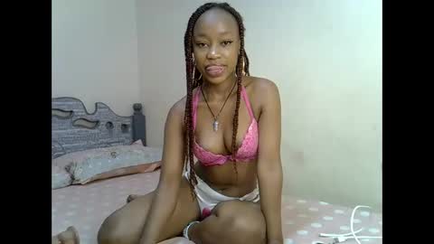 Aurora online show from 10-23-25, 10:19