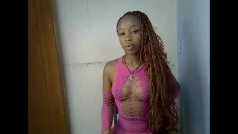 Aurora online show from 11-09-25, 12:58