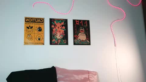 Aurora online show from 10-26-25, 01:22