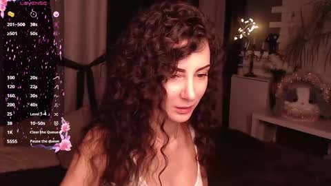 Aurora online show from 01-06-26, 01:15