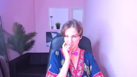 Aurora online show from 10-29-25, 06:09