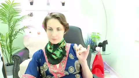 Aurora online show from 11-17-25, 03:07