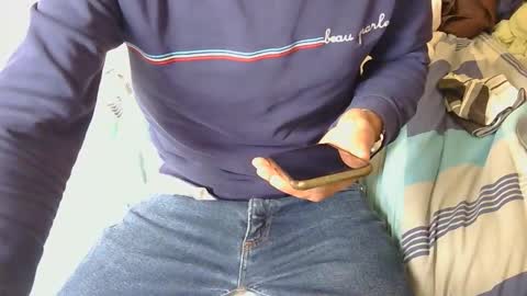 Snapshot of austin24100 chatting on 10-24-25, 10:33 Austin online show from 10-24-25, 10:33