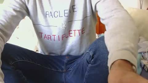 Snapshot of austin24100 chatting on 11-07-25, 11:43 Austin online show from 11-07-25, 11:43