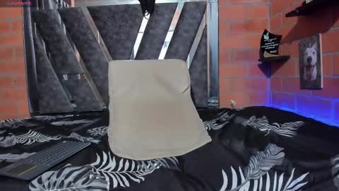 austin_latin444 online show from 02-06-25, 04:42