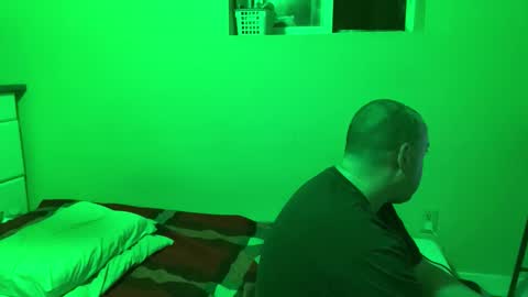 Snapshot of auz1812 chatting on 11-07-25, 11:10 Auz online show from 11-07-25, 11:10