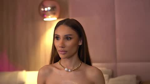 Ava online show from 01-30-25, 04:37