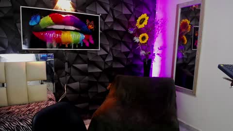 Snapshot of ava_jhonsson chatting on 12-20-24, 03:10 ava online show from 12-20-24, 03:10