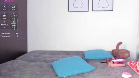 Snapshot of avaferrera chatting on 10-11-25, 01:49 Ava Ferrera Elena online show from 10-11-25, 01:49