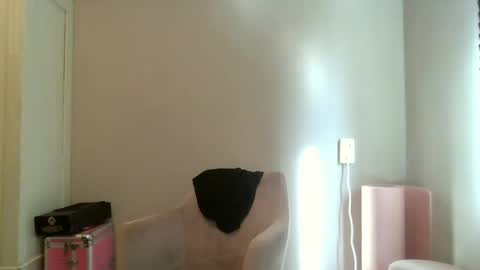 Snapshot of avajadey chatting on 03-10-25, 11:53 avajadey online show from 03-10-25, 11:53