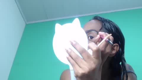 avalericherrycm101 online show from 11-12-25, 02:56