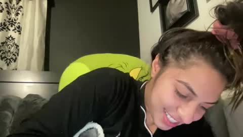 Snapshot of avamonroexo chatting on 12-15-25, 06:50 Ava Monroe online show from 12-15-25, 06:50