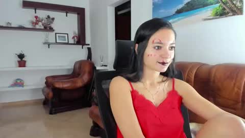 Ava online show from 11-01-25, 12:45