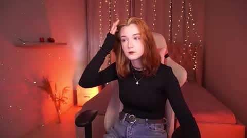 Snapshot of avaryder chatting on 10-02-25, 12:56 Ava online show from 10-02-25, 12:56