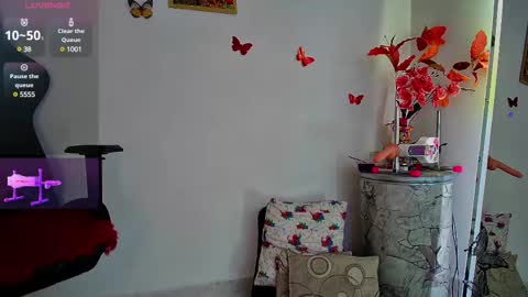 Ava Tomas online show from 02-13-25, 02:23