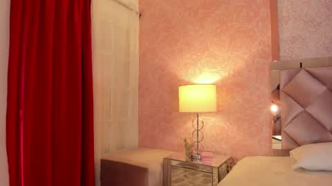 avawhiite online show from 02-28-26, 07:48